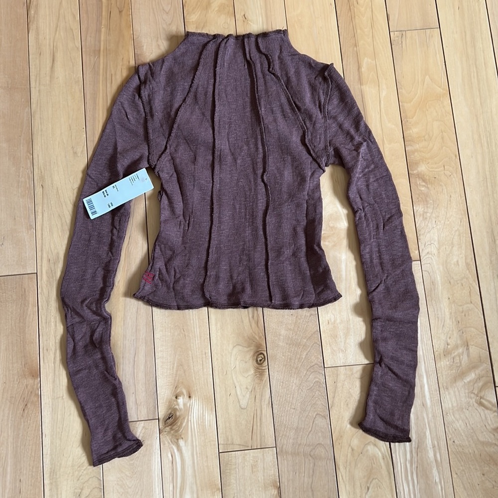 Urban Outfitters BDG Women’s Sweater Top - Picture 6 of 7